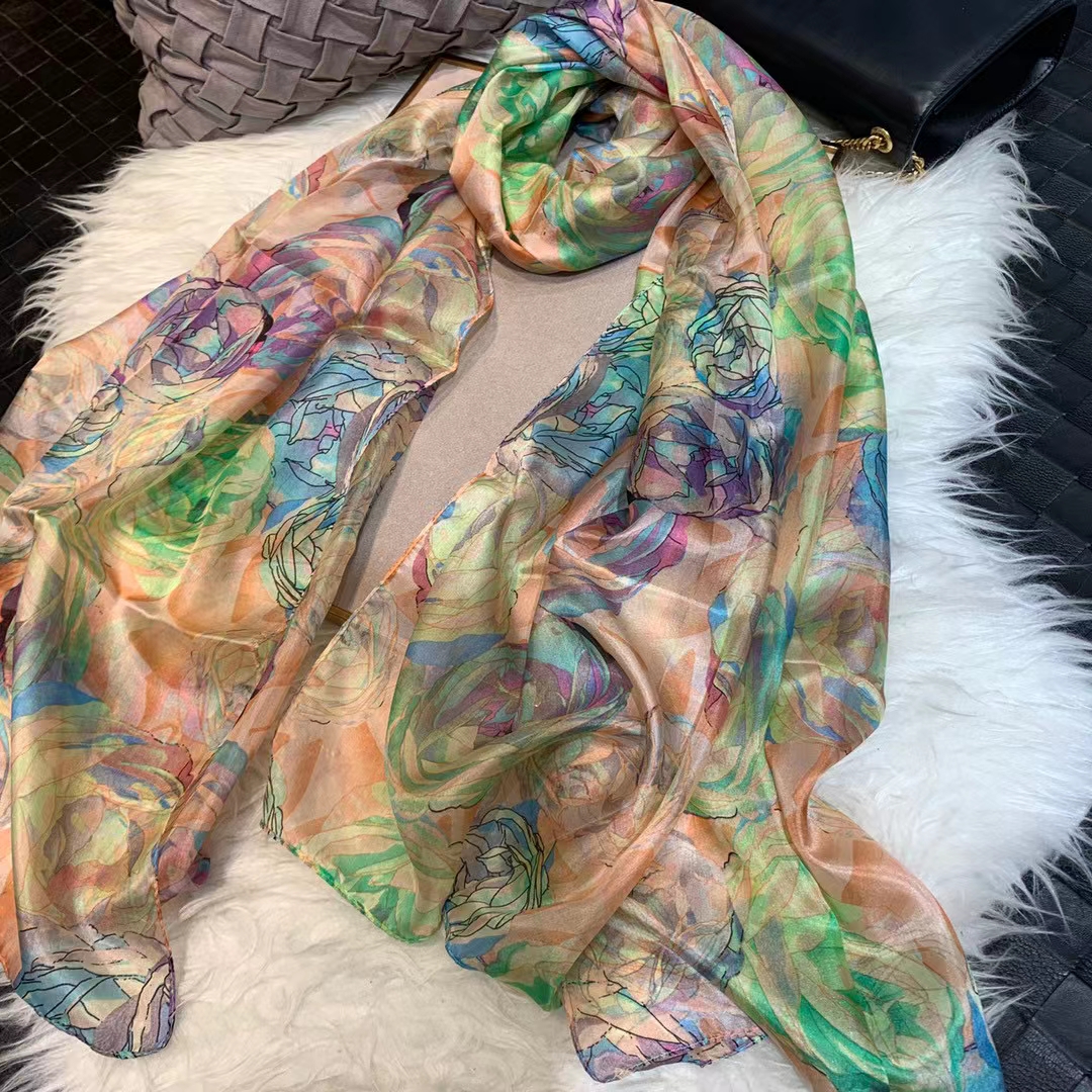 Ladies Green 100% Silk Scarf S - Shawl Wrap Winter avis et prix